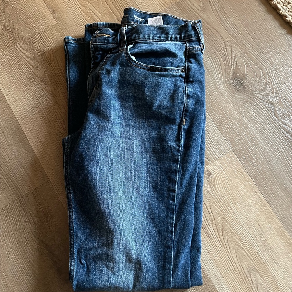 Old Navy men’s bootcut, 31x34, like new, just outgrew, 3 pairs